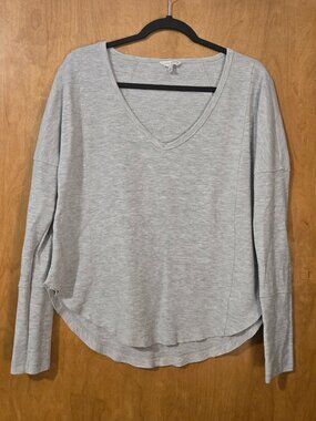 Lucky🍀Brand Size Small Pullover Top Lightweight Heather Gray Ribbed V-neck